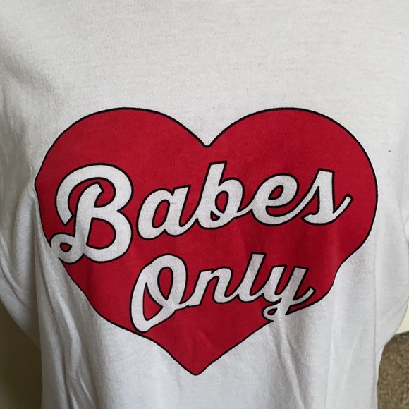 Babes Only Forever 21 Tee - Picture 2 of 3